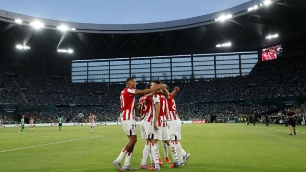 Athletic Bilbao bắt đầu với ba chiến thắng liên tiếp: Họ có thể phấn đấu cho Giải vô địch La Liga kh