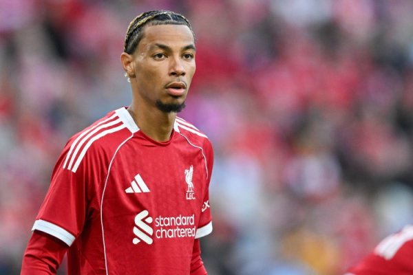 Đặc vụ: Ekitic và Newcastle đã đồng ý mọi thứ, nhưng Liverpool đã gọi anh ấy và anh ấy đã đi