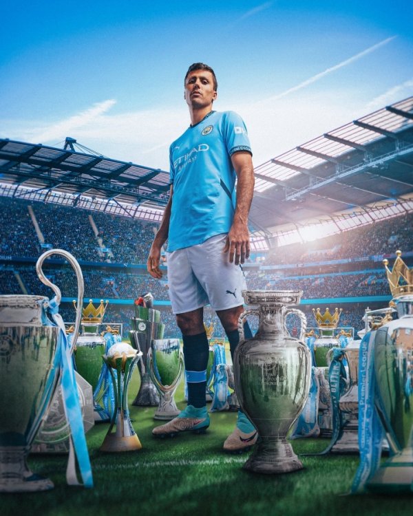 Bonmati nhớ nó sai? Rodri đã giành giải Quả cầu vàng vào năm 2024 và là nhà vô địch Cup châu Âu + Cầ