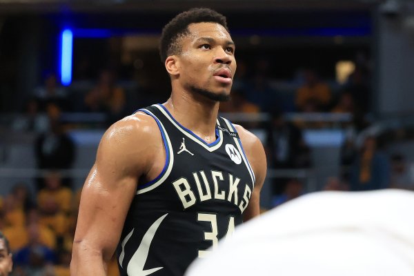 Antetokounmpo: Tôi rất háo hức giành được một chức vô địch khác và tôi mong muốn giành được một huy 