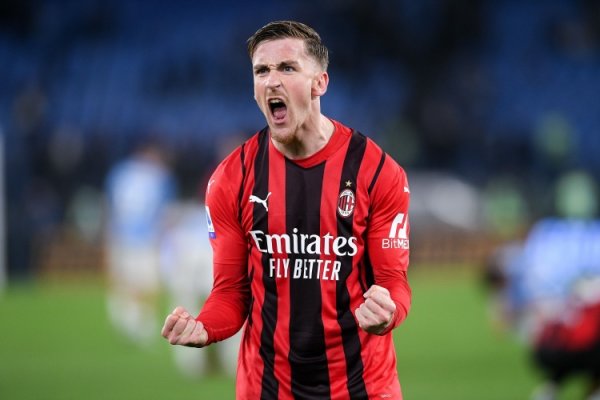 Phóng viên: Salle Marcos đã trở lại Milan. Cầu thủ này bị chấn thương cơ gấp bên phải và sẽ bỏ lỡ tr