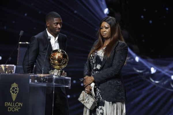 Tôi đã nhận được khoản chuyển khoản 200.000 euro từ con trai tôi và bị yêu cầu nộp thuế! Truyền thôn