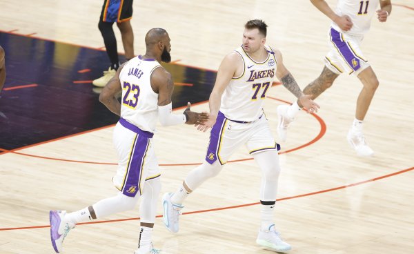 Beverley: Những người trong cuộc cho rằng việc mua bán Doncic là một trò đùa. Tôi nghĩ đó là anh ấy 