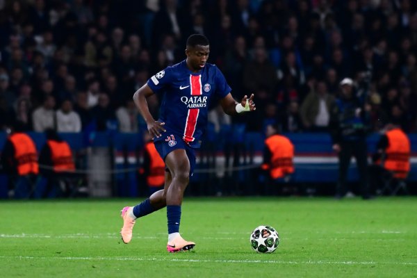 Romano: Pacho sắp gia hạn hợp đồng với Paris Saint-Germain kèm mức tăng lương khủng đến năm 2030, ch